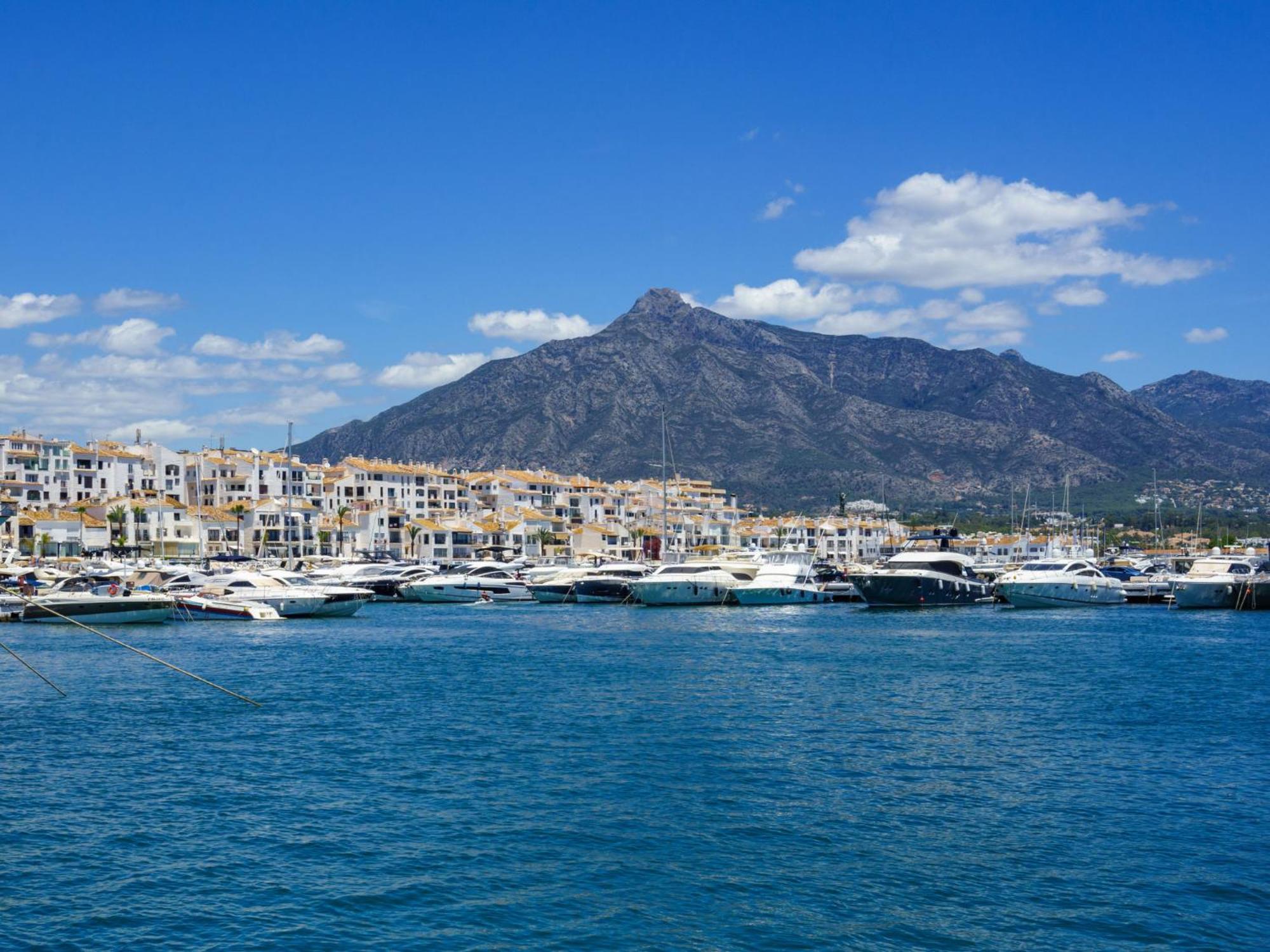 Adelfas By Interhome Apartment